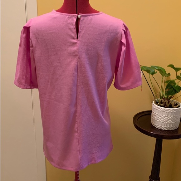 She Di Women's Top with gathered shoulder short sleeves NWOT - Picture 6 of 14